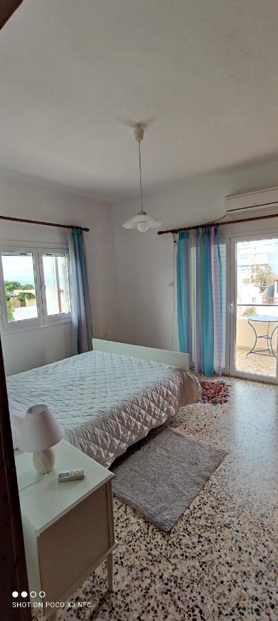 To Spiti Stin Aliki Apartment Artemida  Exterior photo
